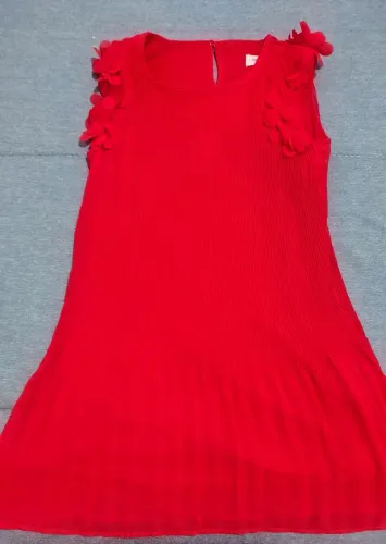 Vestido vermelho comprado na C&A Tam 4