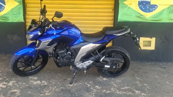 Moto fazer