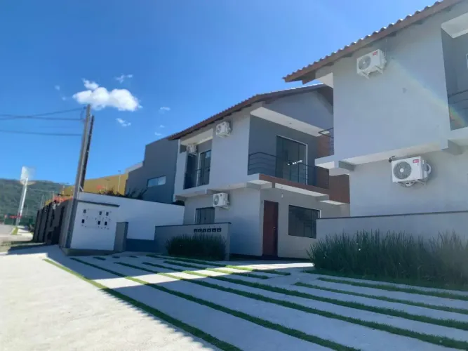 Casa no Rio Tavares - 5 minutos de caminhada da Praia
