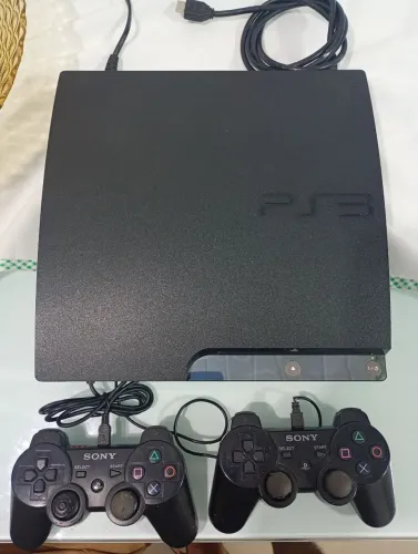 Playstation 03 com 02 controle 10 jogos bloqueado