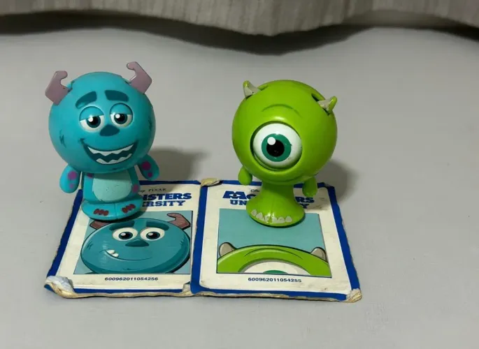 Roll a scare monteis S.A mike e sulley