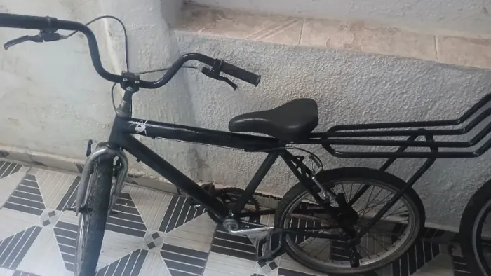 Bicicleta para criança de ate 9 anos