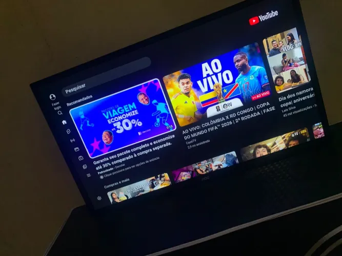 Televisão AOC