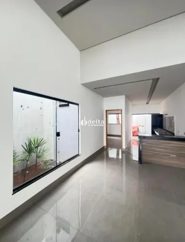 Casa residencial com 2 quartos disponível para venda no bairro Shopping Park em Uberlândia