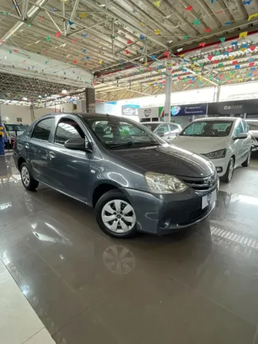 Toyota Etios X Sedan 1.5 Flex 16V 4P Mec. 2014