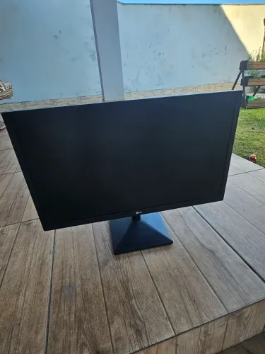 Monitor LG 24"