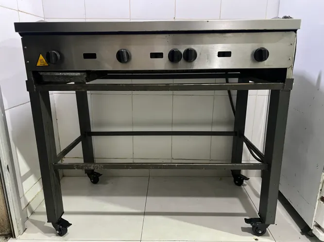 Vendo chapa Venâncio linha americana com chama piloto