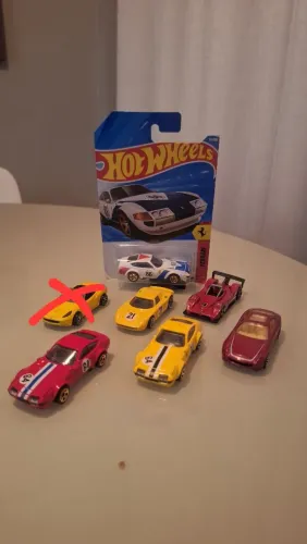 Ferrari hot wheels 1 64