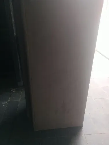 Estou doando um sofá semi novo. Não entrego. A pessoa tem que fazer a retirada 
