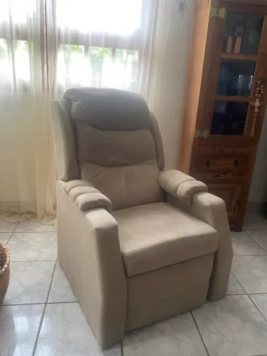 Poltrona reclinável