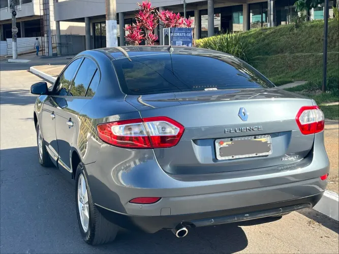 Renault Fluence Sed. Dynamique 2.0 16V Flex Aut. 2011