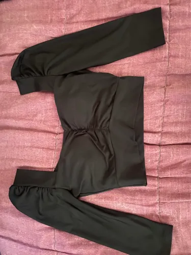 Vende-se ou troco roupas semi novas ou usadas
