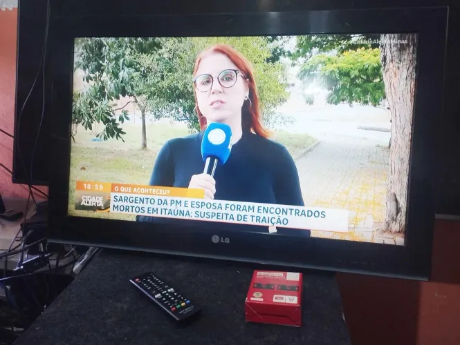Tv 32" LG ( não é Smart ) com garantia