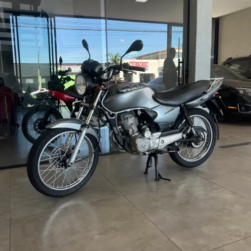 HONDA TITAN 125 ES 2002