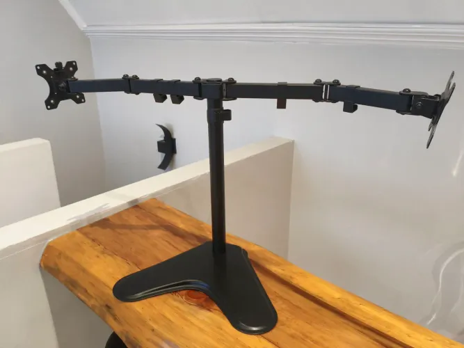 Suporte para 2 monitores