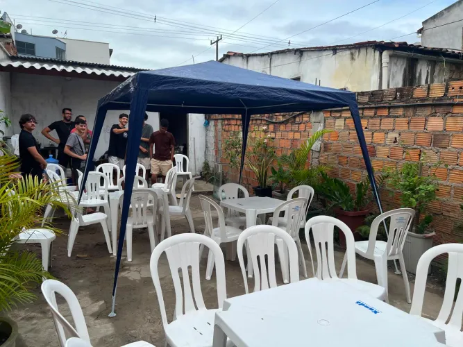 Aluguel de tenda gazebo 3x3 metros desmontável 