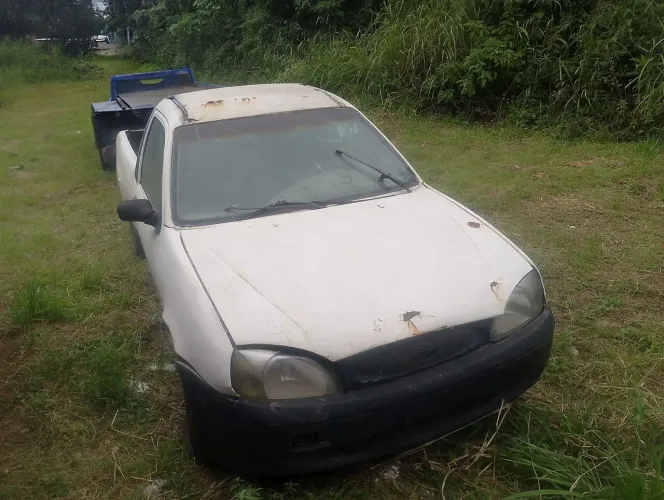 Vendo peças de Ford courrie ano 2010