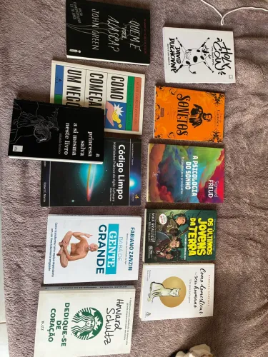 Qualquer livro por 20,00