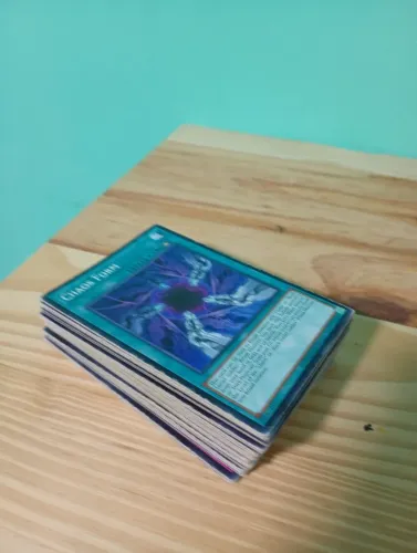 Deck estrutural dragão branco de olhos azuis yugiho completo