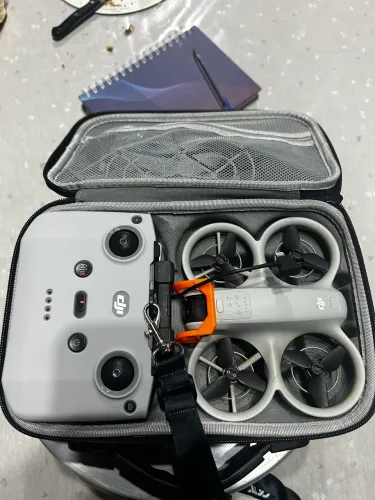 Dji neo 1 fly combo