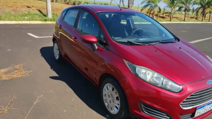Ford Fiesta 1.5 16V Flex Mec. 5P 2015