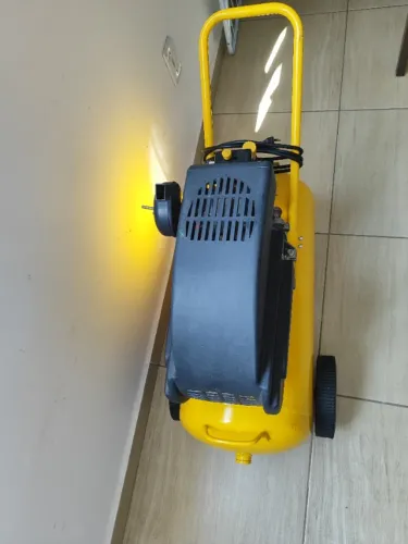 Compressor Tekna 50 litros 220volt