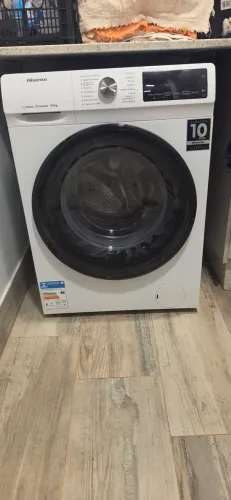 Lava e Seca Hisense 13Kg pra lavar e 8Kg pra secar. Super conservada, Garantia e NF