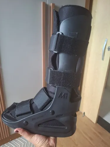 Bota ortopédica do 36 ao 40 preço 150
