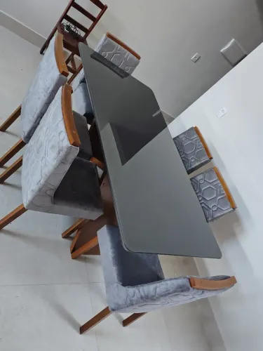 Conjunto de Mesa e Cadeiras para Jantar