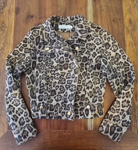 Jaqueta neoprene animal print tam.M