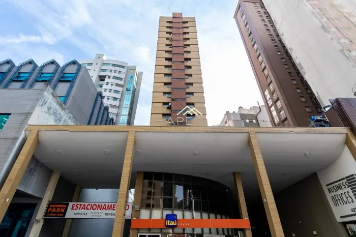 Sala comercial mobiliada no Batel