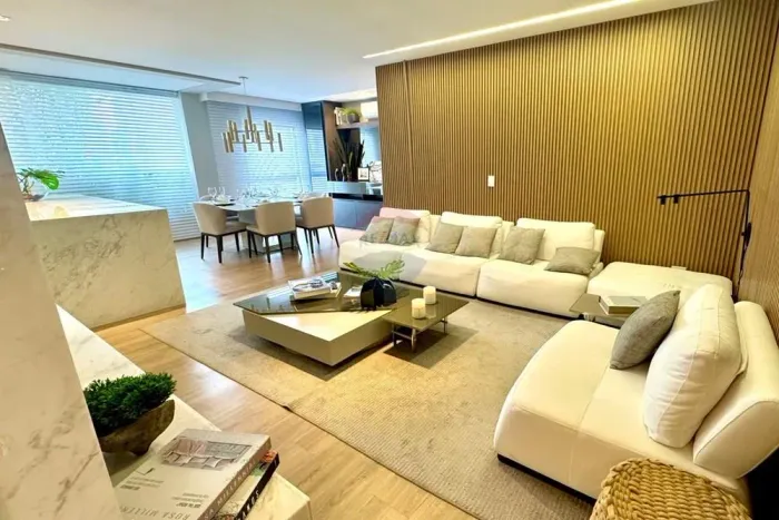 Apartamento Mobiliado e pronto para morar de 107m² no Centro de Curitiba