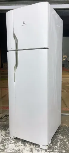 Geladeira Electrolux