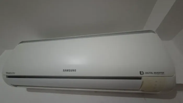 Ar condicionado Samsung Digital Inverter Virus Doctor 9.000 BTUS