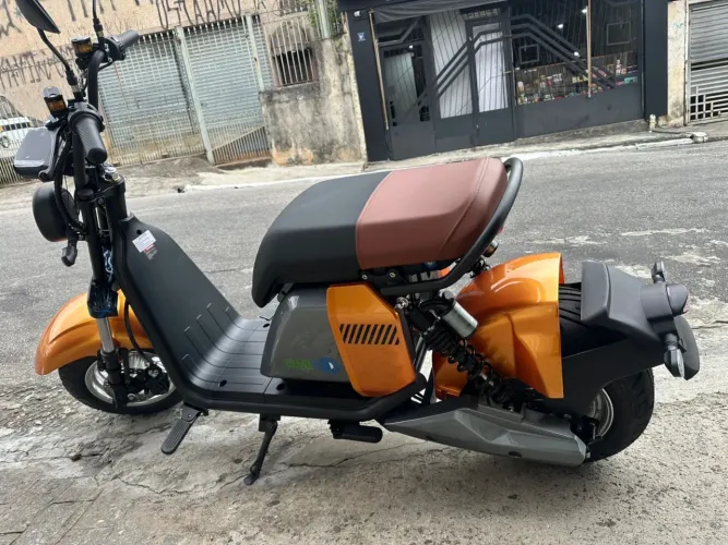 SCOOTER ELÉTRICA 1000W SW 701 SMART WHEEL