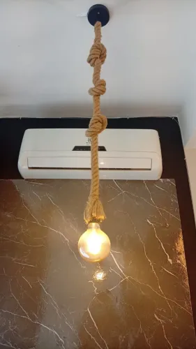 Luminarias com lâmpadas