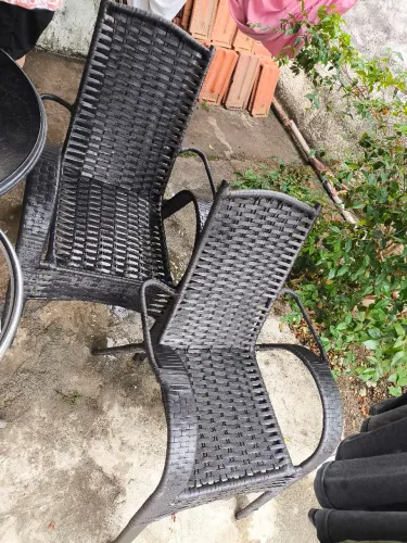 Vendo cadeira semi nova