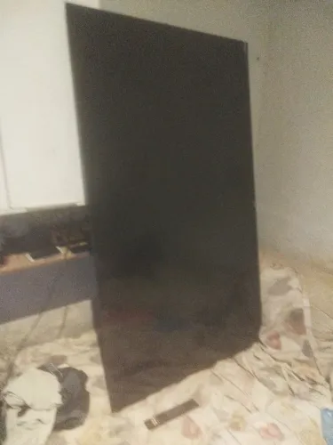 Tv 70 polegadas com defeito