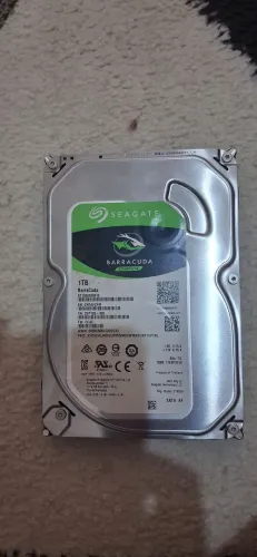 HD Interno (1 tera/1000 gigas) Seagate Barracuda