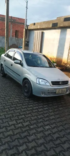 Chevrolet Corsa Sedan 1.0 MPFI 8V 71cv 4P 2004