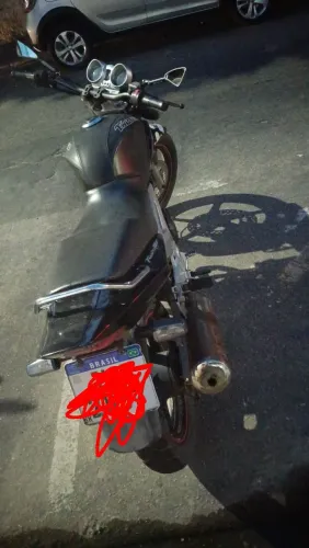 CBX Twister . moto recém feito.moto pra roça chama somente interessado faço troca .