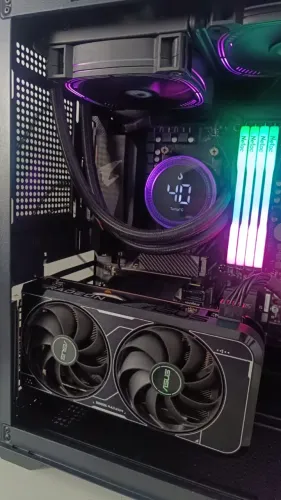 Placa de video Rx 6600 8gb Asus