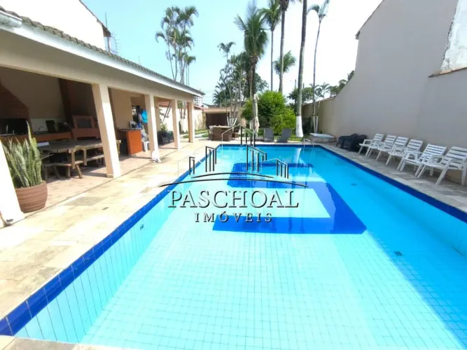 CASA COM 214,00 m² - FLÓRIDA - PRAIA GRANDE SP
