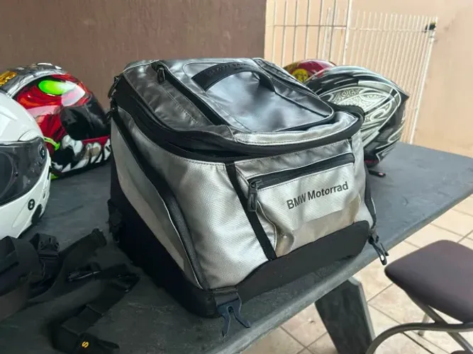Bolsa de Tanque / Tail Bag BMW Motorrad ? Prata/Preto