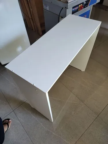Mesa escrivaninha nova SJC zona sul retirar no pix ou dinheiro