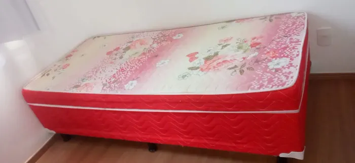 Cama solteiro