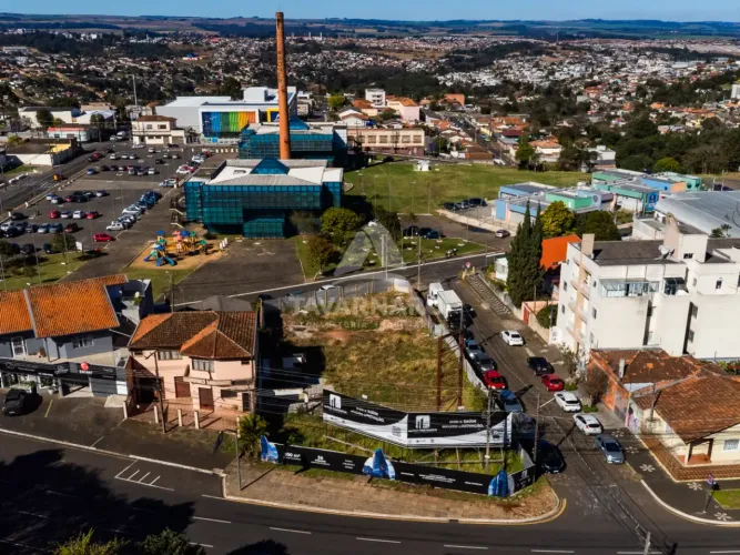 Terreno Comercial esquina