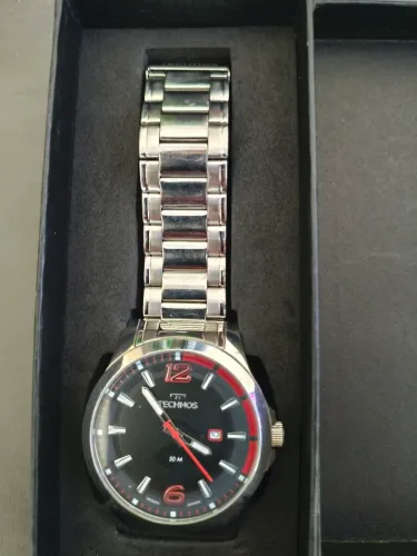 Relógio Technos, Pulseira de Aço Inoxidável, Masculino Prata 2115KLM/1R<br>