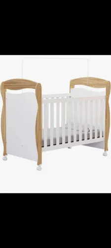 Berço semi novo