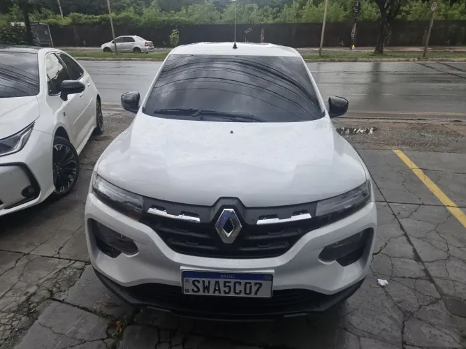 Renault Kwid Intense 1.0 Flex 12V 5P Mec. 2025